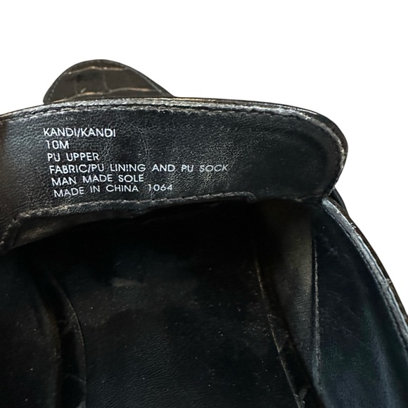 Steve Madden Kandi black crocodile embossed slip on mules with horse bit detail - Picture 9 of 12